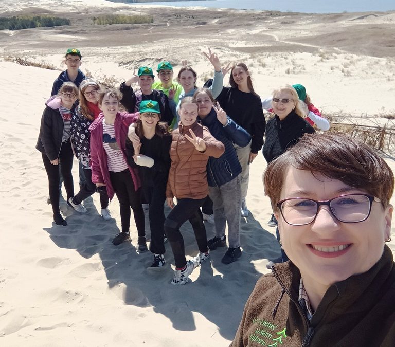 „Jaunųjų daujotukų“ išvyką į Kuršių neriją