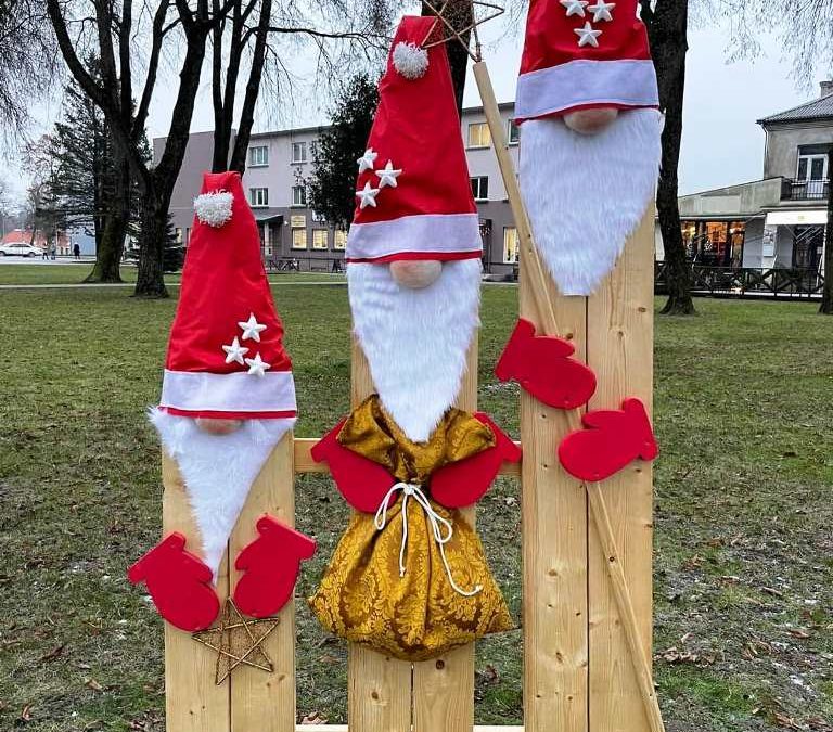 Ir mūsų nykštukai puošia miestą
