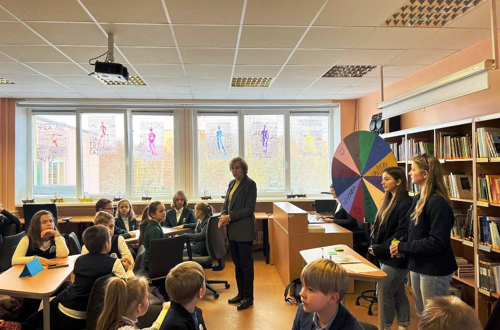 Rajoninis literatūrinis žaidimas „Knygosūkis“
