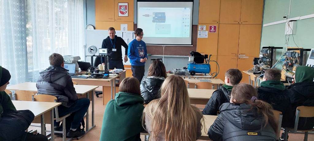 Išvyka į E. Galvanausko PMC Kretingos filialą