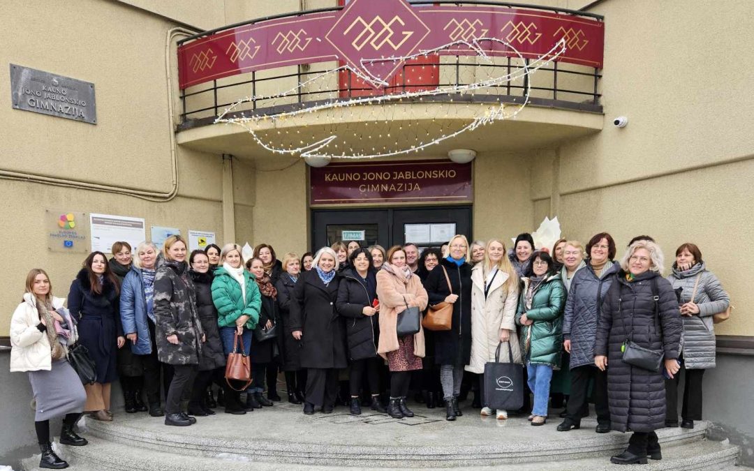 Dalyvavo seminare-edukacinėje išvykoje „Veiksmingas vadovavimas šiuolaikinėje švietimo įstaigoje“