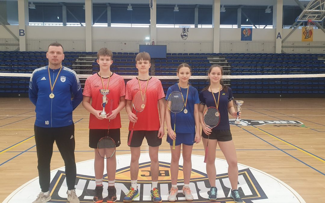 Dalyvavo badmintono varžybose