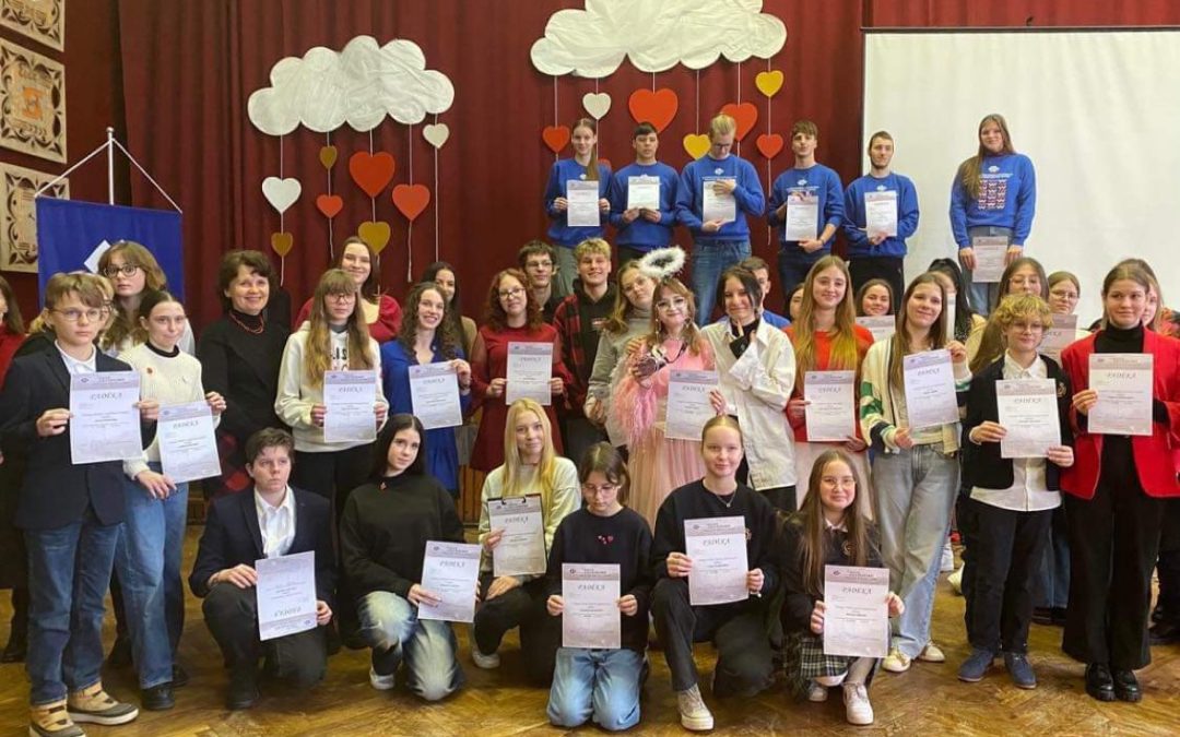 Dalyvavo anglų kalbos poezijos festivalyje „Mano Valentinas“ („My Valentine“)