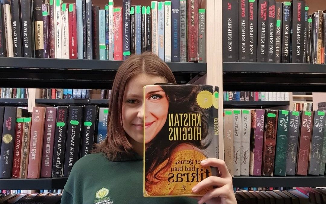 Kretingos M. Valančiaus viešojoje bibliotekoje mokiniai bandė įsikūnyti į knygų personažus