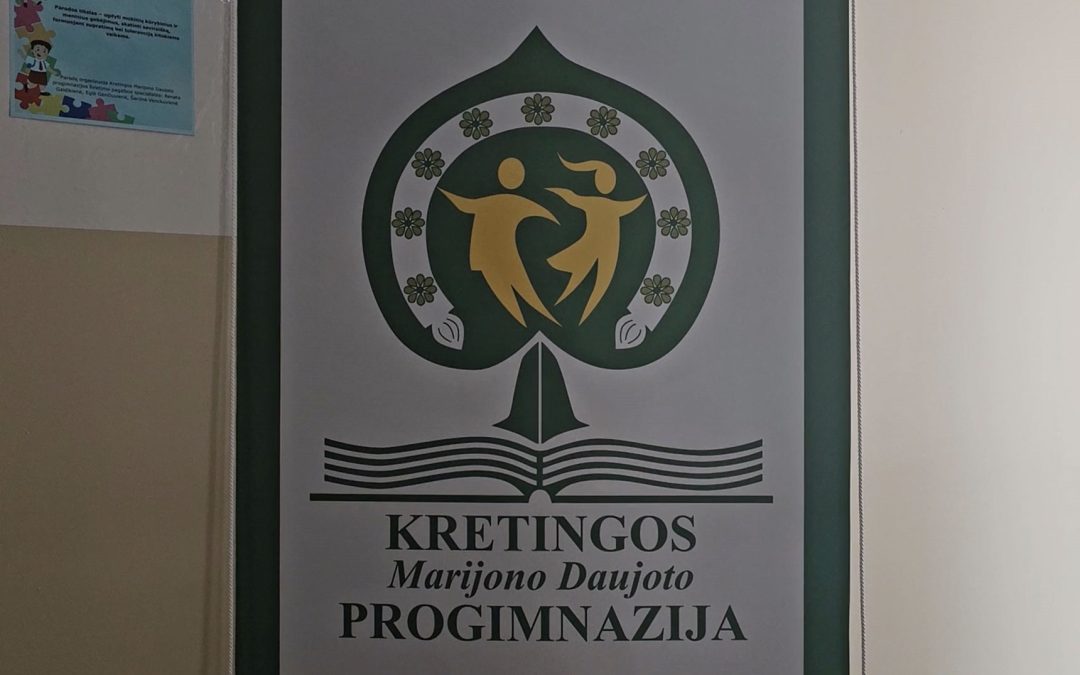Kūrybinių darbų paroda ,,Visi vienam kely“