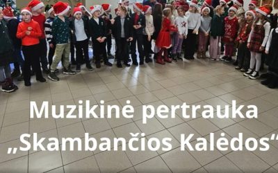 Tęsia kūrybines-muzikines pertraukas „Skambančios Kalėdos“