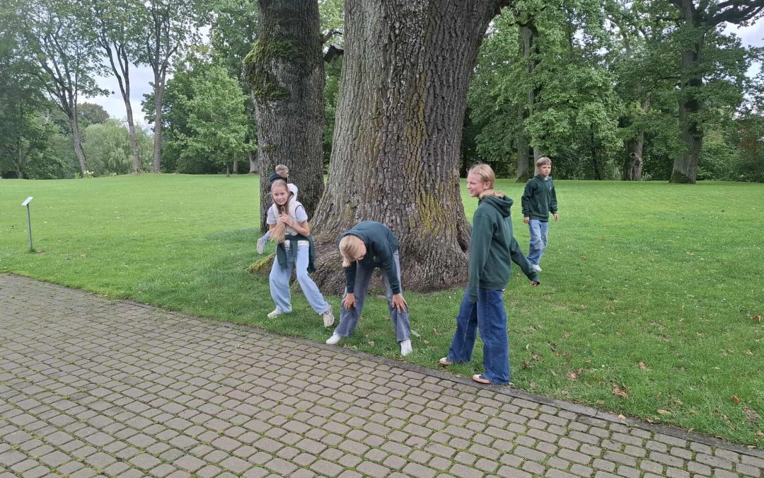 Pirmoji „Geomoksliukų“ veikla Kretingos dvaro parke