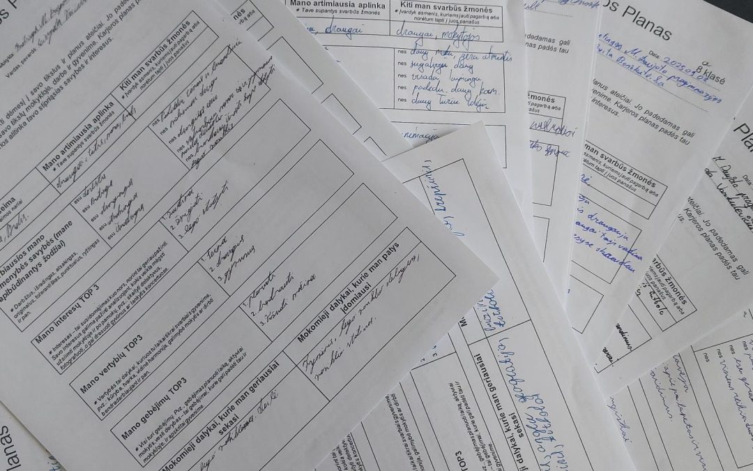 Mokiniai pradėjo rašyti savo karjeros planus