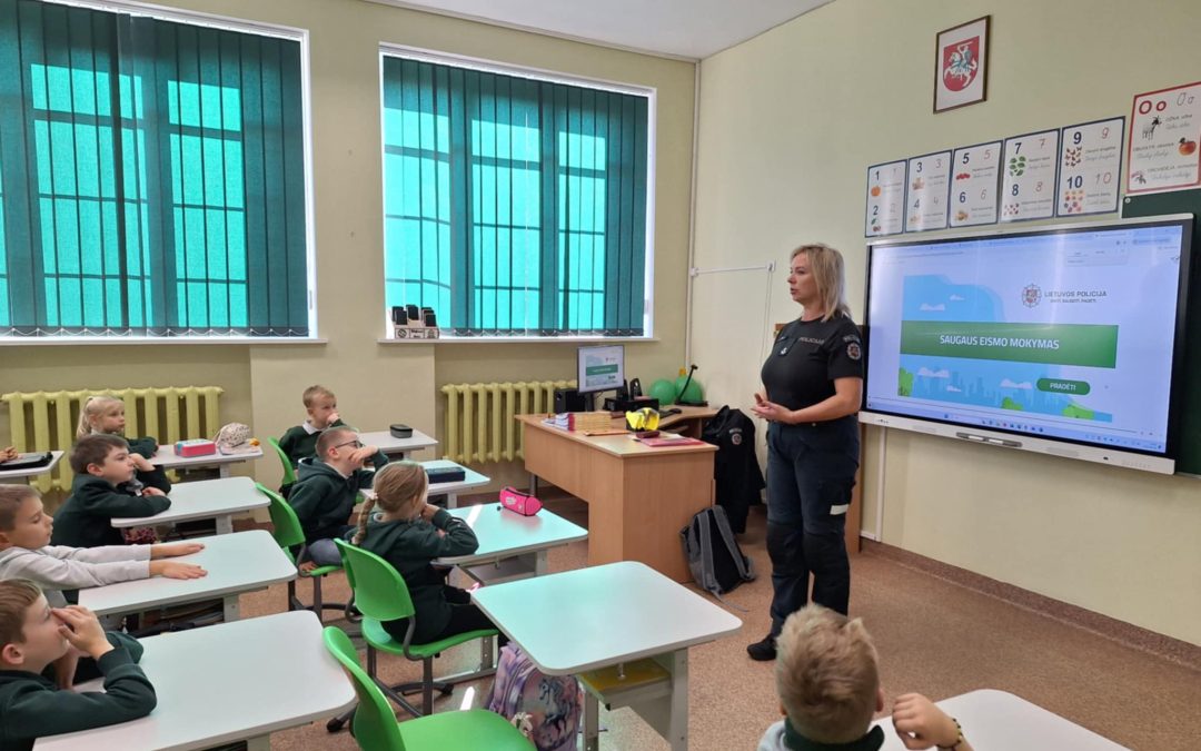 Įdomios ir naudingos pamokėles apie saugų eismą