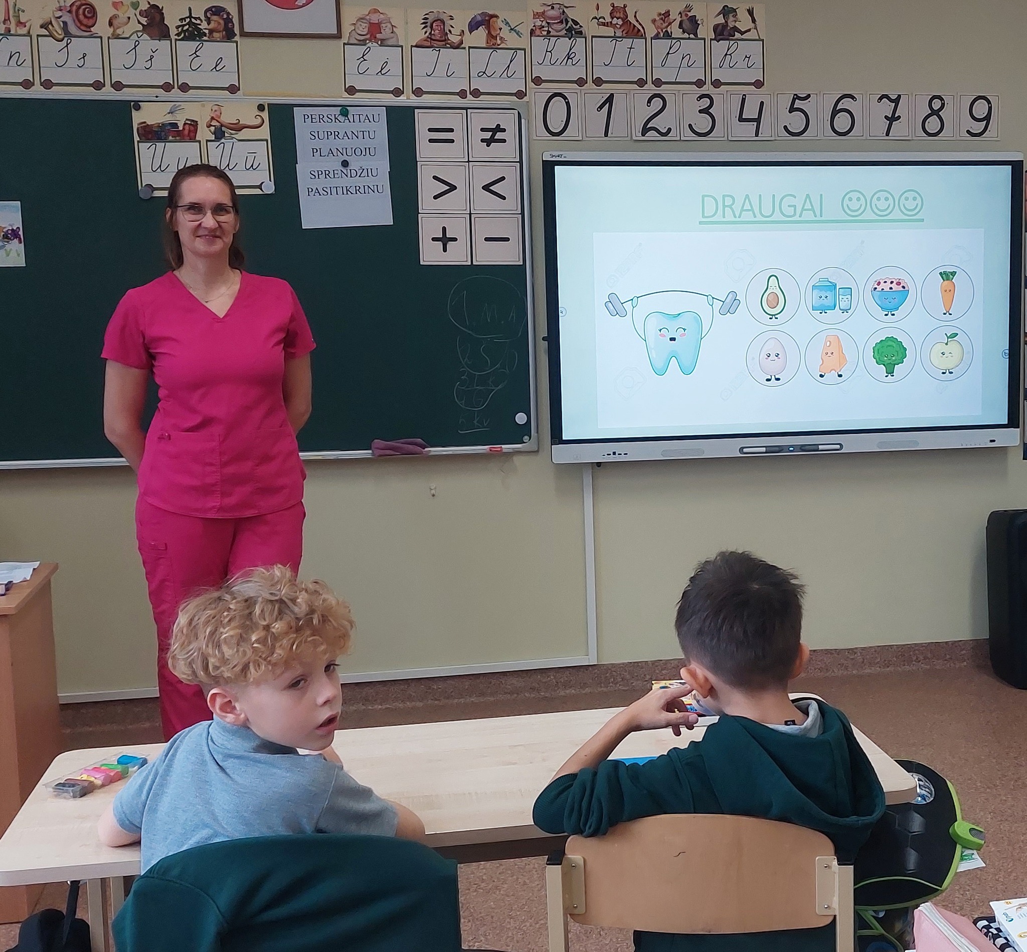 dantukų priežiūros edukacija