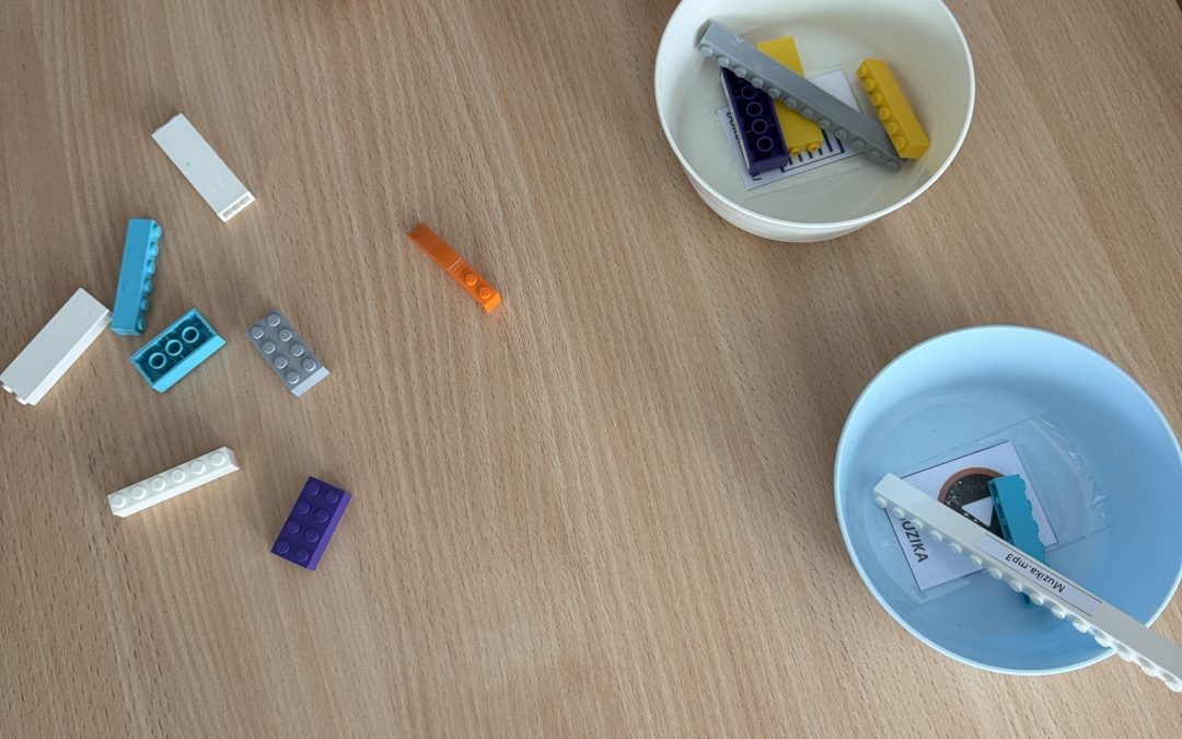 Minint Tarptautinę LEGO dieną