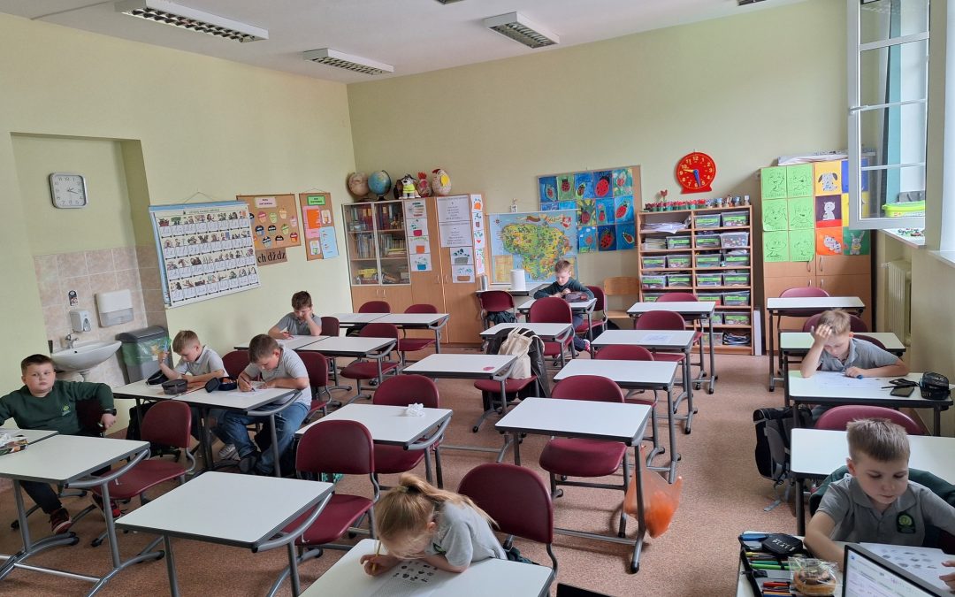 Visos dienos mokyklos mokiniai įveikė „Protmūšį“