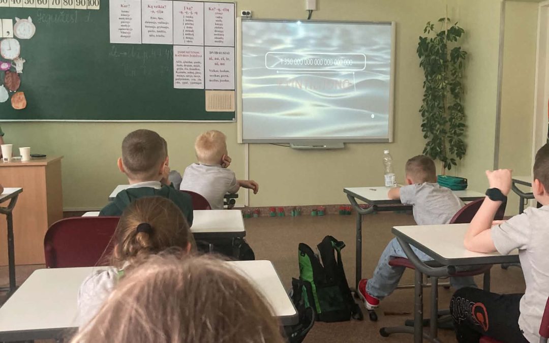 Visos dienos mokyklos mokiniai turėjo edukaciją apie vandens kelią ir jo svarbą žemėje