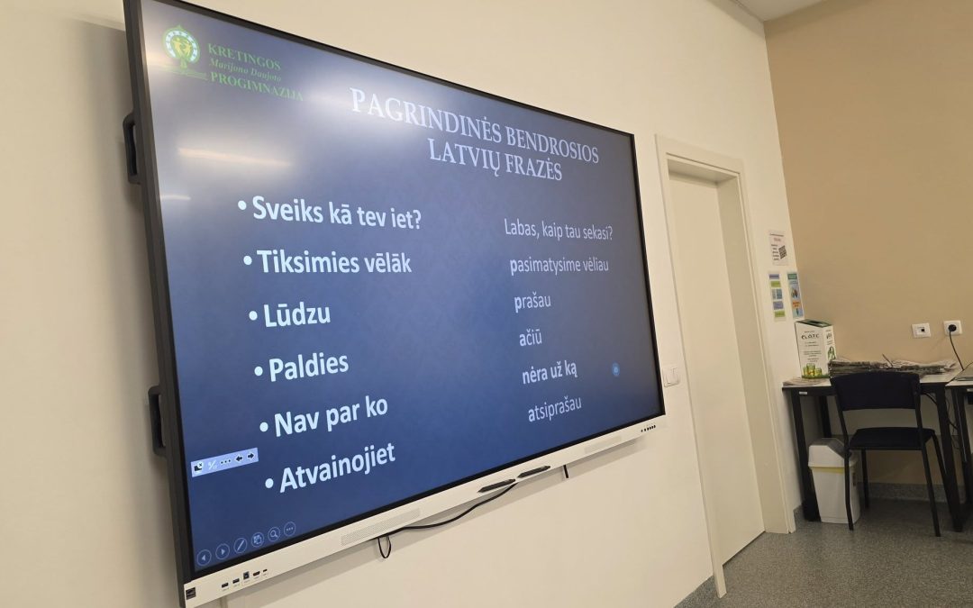4-okai pažino latvių kalbą ir poeziją